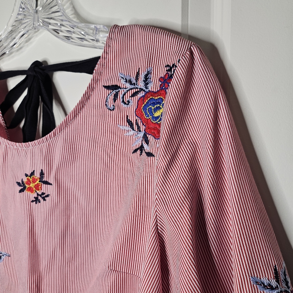 Nine West Blouse Small White Striped Embroidered Bell Sleeve Tie Back Prairie - Picture 5 of 14